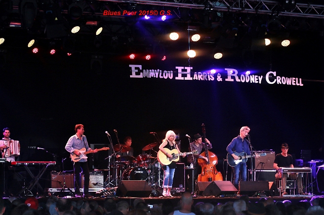 Emmylou Harris & Rodney Crowell(4).JPG